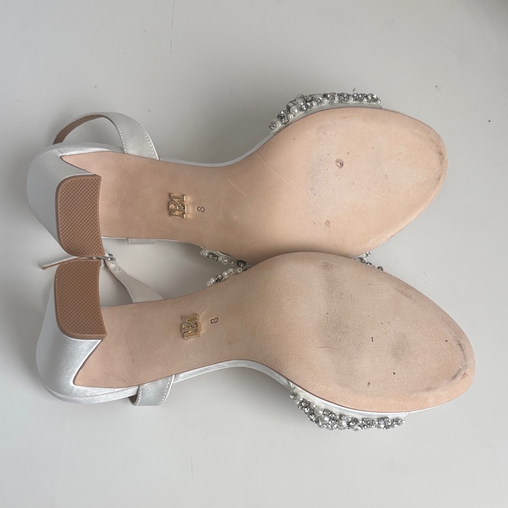 Badgley Mischka White Pearl & Crystal Embellished Satin Sandals - Picture 3 of 7